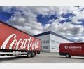 Symbolbild: Václav Šálek
Ein Laster von Coca-Cola steht vor der Lagerhalle am Flughafen Brünn, die von Coca-Cola als Logistikzentrum genutzt wird.