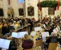 Bild: do
Lobet ihn mit Posauen heißt es am Sonntag in der Klosterkirche Speinshart. Mit adventlichen Klängen stimmtn die Posaunenchöre aus Eckersdorf und Neustadt am Kulm auf das weihnachtliche Geschehen ein.