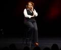 Bild: Petra Hartl
Luise Kinseher begeisterte bei ihrem Auftritt im Stadttheater Amberg das Publikum.