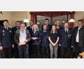 Bild: Feuerwehr Dietersdorf/exb
Richard Bauer ist neuer Ehrenvorsitzender der Feuerwehr. Im Bild von links Kreisbrandmeister Andreas Brandstätter, zweiter Vorsitzender Andreas Bauer, Ehrenvorsitzender Richard Bauer sen., stellvertretender Kommandant Florian Ring, Vorsitzende Rosi Paa, Jugendwart Alexander Vogl, Felix Reichenberger, Anja Kulzer, Tobias Hauer, Kommandant Georg Bayer und Bürgermeister Reinhard Kreuzer.