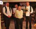 Bild: Herbert Scharl/exb 
Die Blaskapelle Ensdorf ehrt langjährige Mitglieder (von links): Michael Geck, Stefan Zapf, Vorsitzender Hans Geck und Dirigent Hubert Haller.