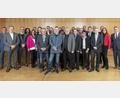 Bild: Firma Eckart/exb
Der Eckart-Standort Güntersthal im mittelfränkischen Hartenstein kam zur Ehrung seiner Arbeitsjubilare ins Amberger Congress-Centrum.