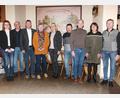 Bild: pi
Rita Zeug (Vierte von links) kann jetzt ihren Ruhestand genießen. Dagegen stehen Josef Schneider, Theresia Rewitzer, Günter Gschwindler und Hubert Rewitzer (von rechts) weiterhin im Dienst der Verwaltungsgemeinschaft und Stadt Pleystein.