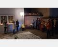 Bild: wlr
Erstmals beteiligten sich auch Familien aus Etzenricht an der Tradition der Adventsfenster in der Pfarreiengemeinschaft Etzenricht und Rothenstadt.