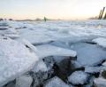 Bild: Philipp Schulze/dpa
Die frostigen Temperaturen haben zur Bildung von Eisplatten Ufer der Elbe geführt.