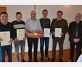 Bild: jr
Ehrungen und eine Verabschiedung standen bei einer Betriebsversammlung des Forstbetrieb Waldsassen auf der Tagesordnung. Im Bild (von links) Richard Lang, Rudolf Patzina, Ruheständler Peter Bauernfeind, Carsten Klöble, Wolfgang Pröls und Forstbetriebsleiter Norbert Zintl.