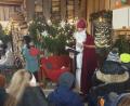 Bild: obe
Der Weihnachtsmarkt im Neusorger Ortsteil "Türkei" verzauberte seine Besucher mit Schmankerln, Ständen, Nikolaus und Christkind.