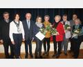 Bild: Maximilian Kastner/exb
Ehrungen bei der Kolpingfamilie: Im Bild von links Präses Bernd Philipp, Vorsitzende Ruth Schindler, Ottmar Andritzky, Anni Burger, Inge Greger, Helga Härtl, Martha Kuhbandner, Diözesanvorsitzender Martin König, Hermine Neugirg.