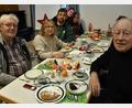 Bild: Petra Hartl
„Heiligabend allein? Das müssen Sie nicht sein!“ Unter diesem Motto feiert der Christliche Verein junger Menschen (CVJM) in Amberg seit mehr als 50 Jahren mit Menschen Weihnachten, die ansonsten alleine wäre.