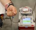 Bild: fks
Einen halben Liter Blut geben Blutspender an jedem Termin ab, um Kranken zu helfen.