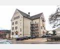 Bild: Portner
Der Zugang zu den Büros im historischen Amtsgebäude in der Bezirksamtsstraße in Oberviechtach wird nächstes Jahr barrierefrei umgebaut.