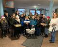 Bild: Grundschule Nabburg-Rom/exb
Bei ihrer Adventsaktion haben Schüler der Grund- und Mittelschule Nabburg für die Bewohner und Mitarbeiter des Seniorenheims gebastelt.