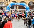 Archivbild: Hubert Ziegler
Der Amberger Marktplatz wird wie immer gut gefüllt sein, wenn der Hauptlauf beginnt.