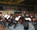 Archivbild: jr
Schon 2020 gab es für die „Smetana Philharmoniker“ aus Prag viel Applaus in Mitterteich. Damals verzauberte das 44-köpfige Orchester unter der Leitung von Chefdirigent Hans Richter die Besucher in der Mehrzweckhalle.