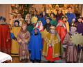 Bild: jr
18 Sternsinger, gestellt ausschließlich von Ministranten der Pfarrei Leonberg, zogen am Donnerstag durch das Gemeindegebiet. Zuvor wurden sie von Kaplan Daniel Schmid (Mitte links) feierlich in der Pfarrkirche ausgesendet.