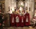 Bild: gi
Die Sternsinger der Expositur Etzgersrieth wurden nach dem Gottesdienst ausgesandt, um als heilige Dreikönige Segen zu bringen und baten um eine Spende für das Kindermissionswerk.