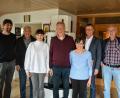 Bild: fdl
Nach zwei Jahren Corona-Pause konnte Bürgermeister Hermann Falk einem Bürger der Stadt Hirschau wieder zu seinem runden Geburtstag gratulieren (von links): Sohn Helmut, Klaus Forster (Anglerfreunde), Enkeltochter Alicia, Josef Ernstberger, seine Ehefrau Elisabeth, Bürgermeister Hermann Falk und Robert Dotzler (Anglerfreunde).