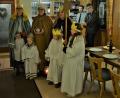 Bild: Thomas Völkl/exb
Zu Beginn der Jahresversammlung des Schützenvereins Groschlattengrün schauten die Sternsinger vorbei.