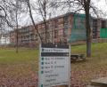 Bild: Lowak
41 stationäre Betten, 4 teilstationäre Plätze und die physikalische Therapie sollen im Herbst 2023 in das neue Gebäude auf der Gelände des Bezirkskrankenhauses Wöllershof einziehen.