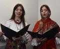 Bild: Petra Hartl
Sofia und Yelyzaveta sind glücklich, dass sie in Sulzbach-Rosenberg Musik studieren dürfen. Die Schwestern trugen ukrainische Weihnachtslieder vor.