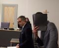 Bild: mib
Der Verteidiger Shevin Ameri (links) mit dem Angeklagten aus Roding vor Gericht.