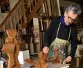 Bild: Rosemarie Herrmann/exb
Künstler Heiko Herrmann bei seiner Arbeit im Atelier.