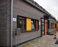 Bild: szl
Obwohl die Kinderkrippe Wirbelwind in Plößberg erst einige Jahre alt ist, reicht der Platz schon nicht mehr aus. Architekt Klaus Stiefler vom Büro RSP stellte dem Markträten verschiedene Möglichkeiten für eine Erweiterung vor.