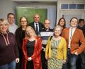 Bild: Kilian Fleischmann/exb
Beim Neujahrsempfang der Grünen im neuen Wahlkreisbüro der Bundestagsabgeordneten Tina Winklmann wurden auch langjährige Mitglieder geehrt.