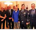 Bild: hai
Norbert Schröter (Dritter von rechts) führt künftig die Krieger- und Soldatenkameradschaft zusammen mit Markus Lindner, Konrad Schindler, Lothar Graf, Gernot Hammon, Gerald Baumann und Thomas Schindler. Es gratulierten Kreisvorsitzender Thomas Semba und Stellvertretender Kreisvorsitzender Marcus Köppel (von rechts).