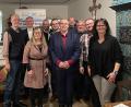 Bild: Klaus Riede/exb
Wahlen standen bei der CSU in Auerbach an: (vordere Reihe, von links) Helga Wittmann-Trenz, Bernhard Hinteregger, Helmut Kormann, Markus Neukam, Birgit Barth, (hintere Reihe, von links) Klaus Riede, Landtagsabgeordneter Harald Schwartz, Stefan Egerer, Fabian Gottschalk und Thomas Kormann.