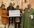 Bild: Josef Glas
Von links: Kassiererin Monika Wittmann, Kirchenpfleger Hans Maier, Vorsitzende Sonja Schmid-Herdegen, Pfarrer Wilhelm Bauer bei der Spendenübergabe.