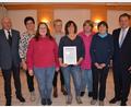 Bild: jr
Als Mannschaft des Jahres wurden die Kegeldamen des KC 1971 Mitterteich ausgezeichnet. Im Bild (von links) Stadtverbandsvorsitzender Peter Haibach, Christine Schmid, Christina Stöckl, Ingrid Müller, Claudia Preisinger, Dagmar Skrobatz, Sabine Ibsch und Bürgermeister Stefan Grillmeier.