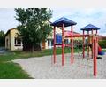 Bild: do
Die Idylle täuscht. Eltern beklagen sich über die Personalengpässe im Schlammersdorfer Kindergarten St. Michael.