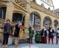 Bild: Wolfgang Steinbacher
Cantus Ferrum hält die Erinnerung an den Amberger Aufruhr (1452 bis 1454) weiterhin wach und positionierte sich historisch gewandet auf dem Marktplatz.