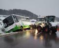 Bild: lei
Zwischen dem Königsteiner Freibad und dem Pruppacher Berg landete der Bus im Straßengraben.