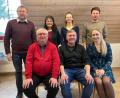 Bild: Stadtkapelle Kemnath/exb
Zweiter Bürgermeister Hermann Schraml fungierte als Wahlleiter, als die Musiker Rita Kunz, Theresa Haßmann, Johannes Frauenholz, (vorne von links) Werner Rodler, Jürgen Schönfelder und Laura Schraml zu Vorstandmitgliedern bestimmten.