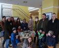 Bild: Alten-und Pflegeheim Oberviechtach/exb
Die Kinder des BRK-Kinderhaus "Lieblingsplatz" in Oberviechtach bastelten Futtertassen für Vögel. Diese Tassen haben die Kinder den Senioren im Alten- und Pflegeheim Oberviechtach geschenkt.