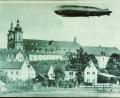 Bild: Archiv Stadt Waldsassen
Das Luftschiff LZ 127 Graf Zeppelin bei seinem Überflug über die Stadt Waldsassen am Sonntag, 28. September 1930.