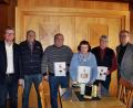 Bild: ds
Die Geflügelzüchter ehren ihre Vereinsmeister: (von links) Bürgermeister Michael Göth, Oswald Jobst, Hermann Belz, Birgit Sperber, Hermann Renner und Vorsitzender Joachim Hagen.