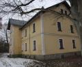 Bild: kro
Die denkmalgeschützte „Giesecke-Villa“ soll umfassend saniert werden. Elf Wohnungen sollen in dem Gebäude entstehen. Auf dem Grundstück plant die Fischer Immobilien UG auch einen Neubau mit 15 Wohnungen.
