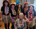 Bild: le
Mit 95 Jahren ist Sophie Dollhopf (vorne) die älteste Besucherin beim Faschingstreffen des katholischen Seniorenkreises.