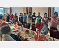 Bild: R. Kreuzer
Die Polonaise beim Seniorenfasching der Pfarreiengemeinschaft St. Elisabeth und Maria Waldrast band auch viele Gäste und Besucher ein, die herzlich begrüßt wurden und toll mitfeierten..