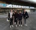 Bild: exb
Sie holten beim Eisschnelllauf-Landesfinale der Schulen in der Max-Aicher-Arena in Inzell den Sieg in ihrer Altersklasse: (von links) Fabienne Franke, Lena Gebhardt, Lea Zwerenz und Angelina Franke.