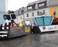 Bild: bey
Der Prinzenwagen der Katholischen Jugend mit dem Prinzenpaar Kevin I. und Isabella I. war der große Hingucker beim Faschingszug in Pleystein.