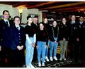 Bild: ds
Fünf Mädchen sind bei der Feuerwehr Schmidtstadt in die Ausbildung eingestiegen. Von links 
Zweiter Kommandant Günter Heinl, Zweite Vorsitzende Melanie Herrmann, Magdalena Heinl, Kreisbrandinspektor Hans Sperber, Esther Appel, Emilie Renner, Ruth Appel, Annalena Heindl, Kommandant Peter Appel und Vorsitzender Harald Heinl.