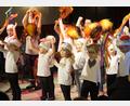 Bild: Bastian Schinabeck/exb
Der erste Kinderfasching des Theatervereins Dorfbühne Waidhaus war ein voller Erfolg. Eifrig tanzten und sangen die kleinen Faschingsfans.