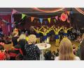 Bild: kki
Im Minionskostüm präsentierte die Pleysteiner Jugendgarde ihren Showtanz und sorgte für beste Stimmung im Pirker Pfarrheim.