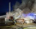Bild: jr
Auch die Atemschutzträger waren bei den Einsatz an der Biogasanlage bei Wernersreuth gefragt.
