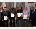 Bild: bkr
Für 50 Jahre Treue konnten drei Mitglieder geehrt und Manfred Veigl noch ausstehende Urkunden überreicht werden: (von links) Alois Melzner, Franz Scherm, Willibald Schäffler, Manfred Veigl, Rainer Pietsch und Thomas Semba.