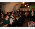 Bild: kro
Die Grünen trafen sich zum Politischen Aschermittwoch im "Roten Ochsen" in Falkenberg. Hauptredner war Bundestagsabgeordneter Stefan Schmidt.